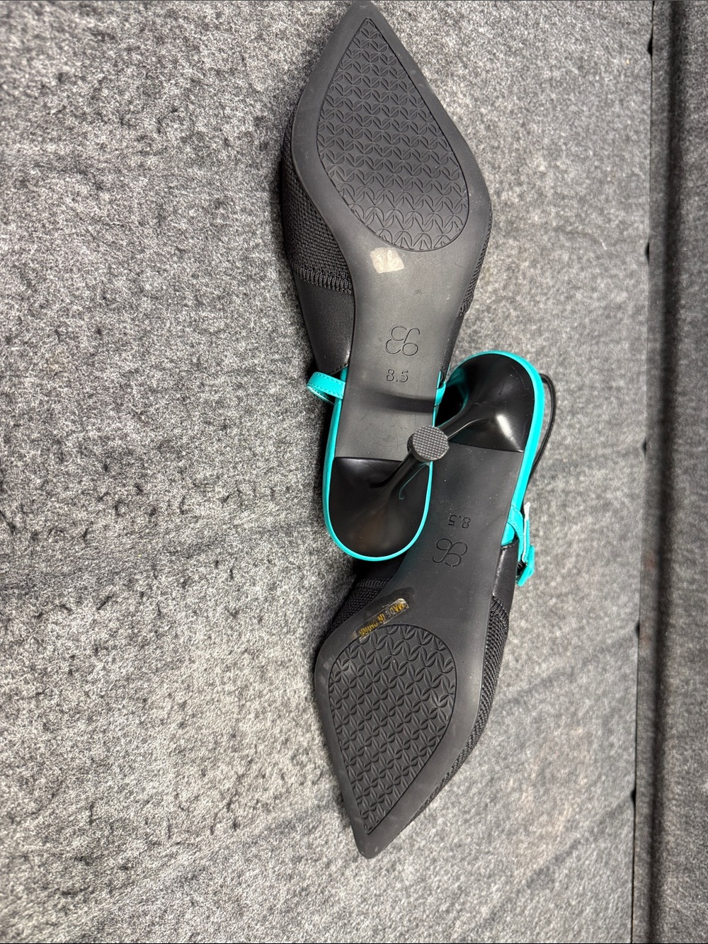 Cozy Island Black Pointed Slingback Heels with Turquoise Strap - Picture 7 of 9